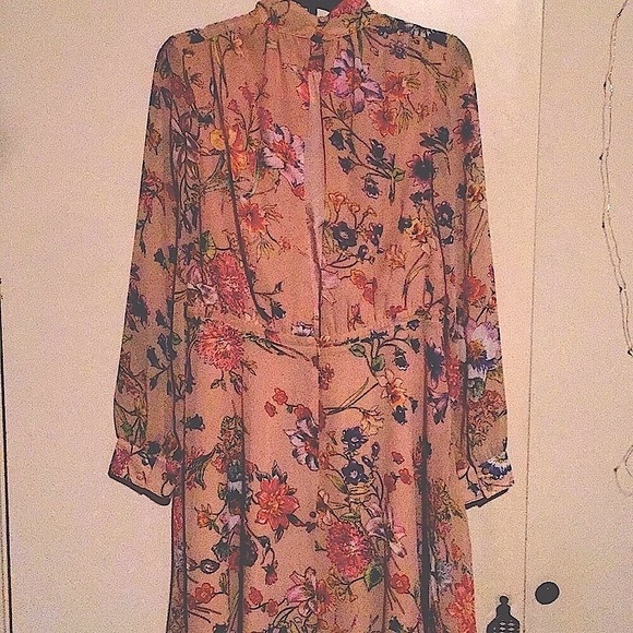 A TRUE ROMANCE FROM NIEMAN MARCUS WHAT A CLASSIC BEAUTY - Picture 6 of 8